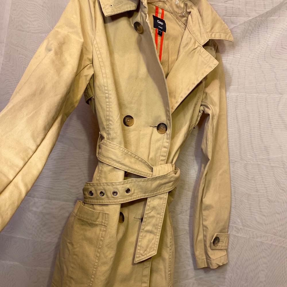 GAP trench coat.